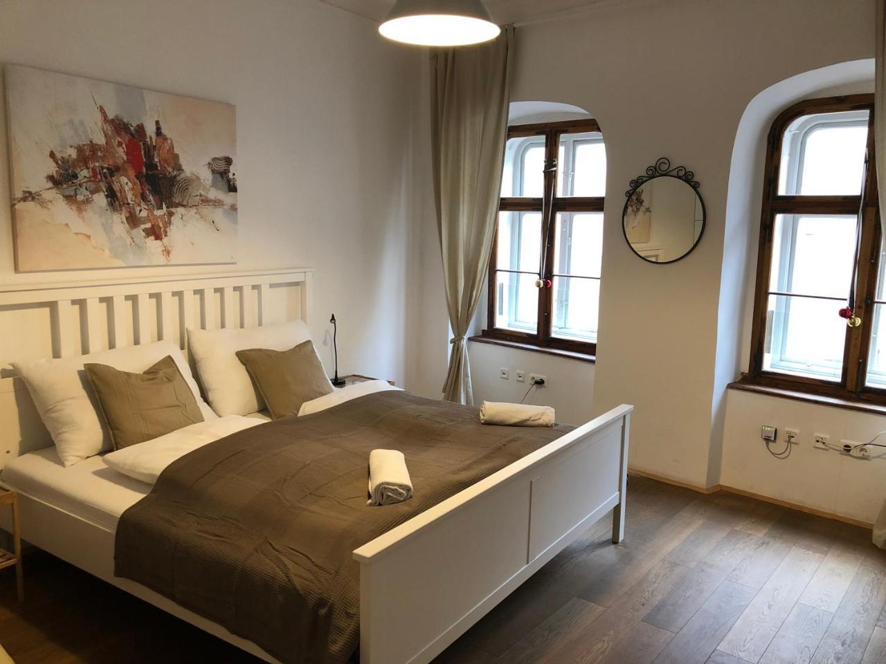 Boutique Hostel Zum Goldenen Kegel Wien Eksteriør billede